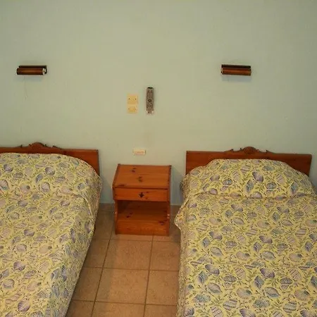 Karmar Hotel apartamentowy 2*
